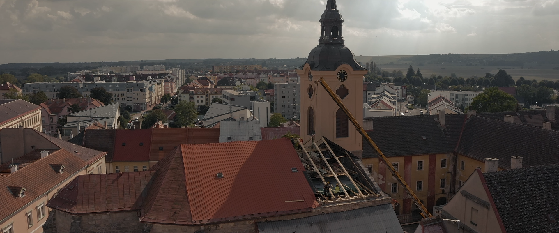 Rekonstrukce střechy kostela sv. Ignáce v Jičíně